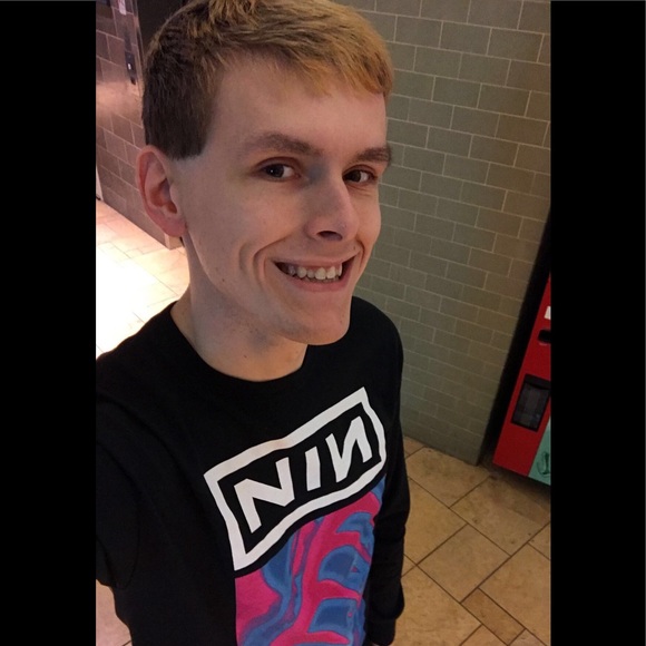 Meet your Posh Ambassador! - Picture 12 of 17